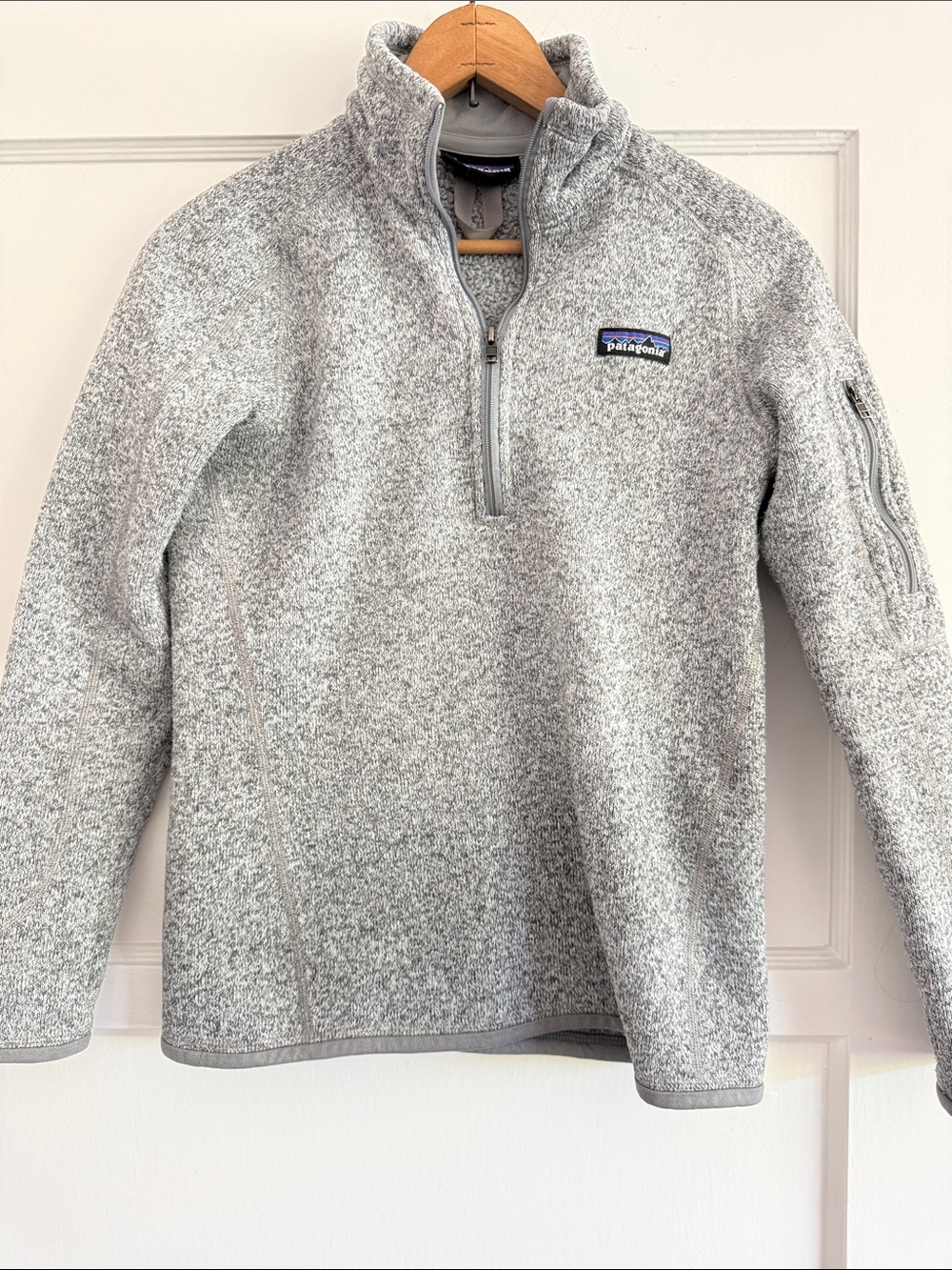 Patagonia Light Heather Grey Half-Zip Fleece Pullover